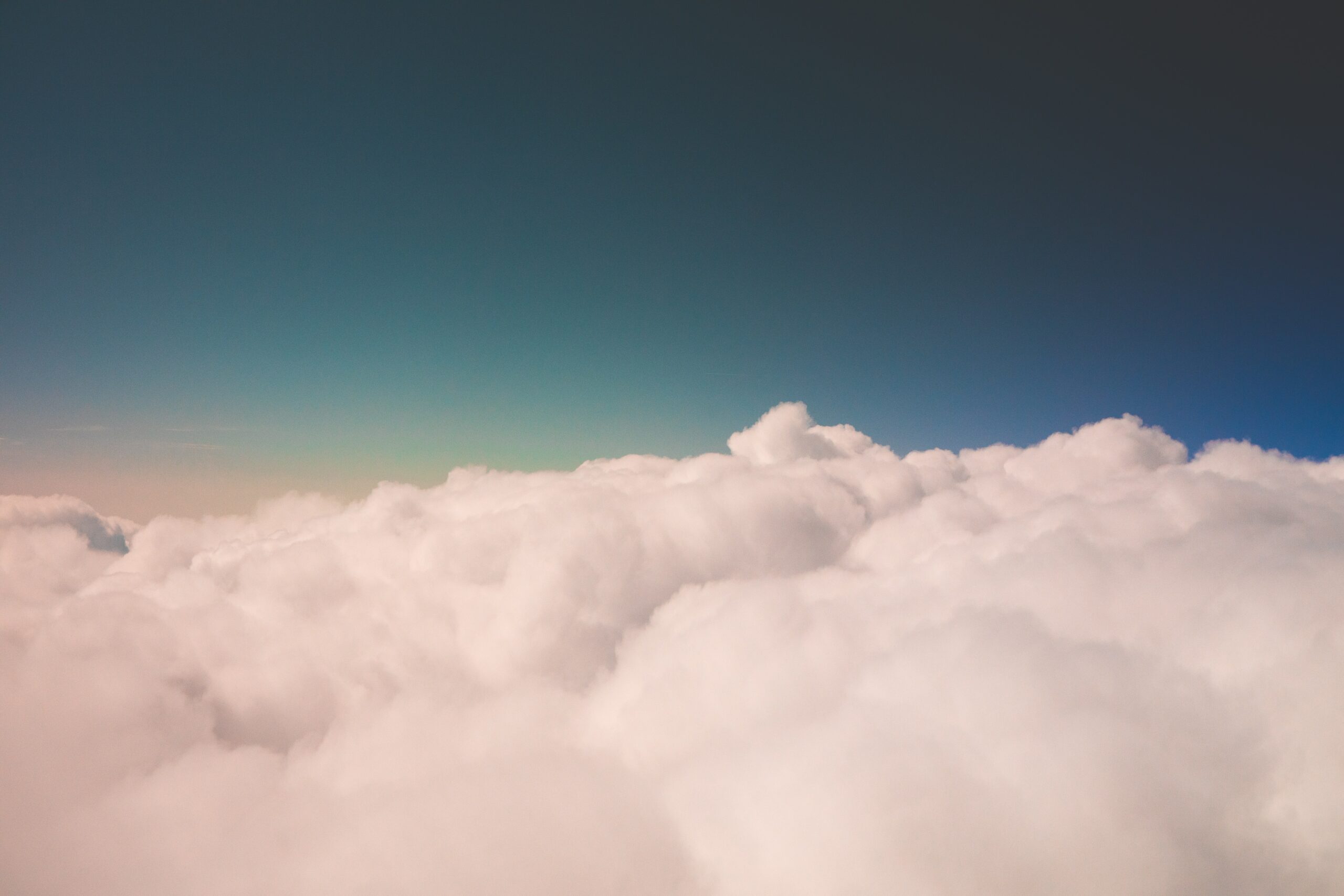 Podcast kyle smith TYO F1Bkx I unsplash